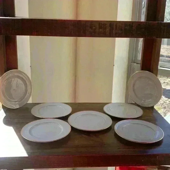 7 Vintage Simplicity Gold by Royal Devon Bread and Butter Plates - Picture 1 of 5